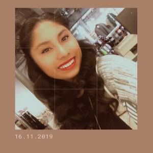 Meet your Posher, Debbie